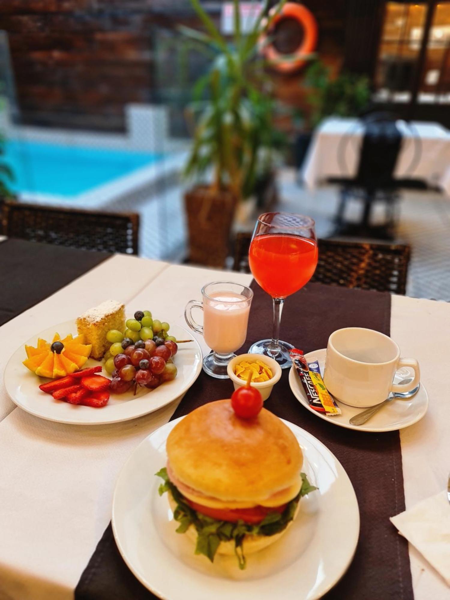 Hotel Sonetto Сантяго Екстериор снимка